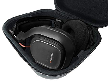 CASEMATIX Gaming Headset Case – Carry Bag fits SteelSeries Arctis 7 , Arctis 5 , and Arctis 3 Wireless or Wired DTS Gaming Headsets for XBOX ONE , PS4 , PC , VR , Mac and More Headphones